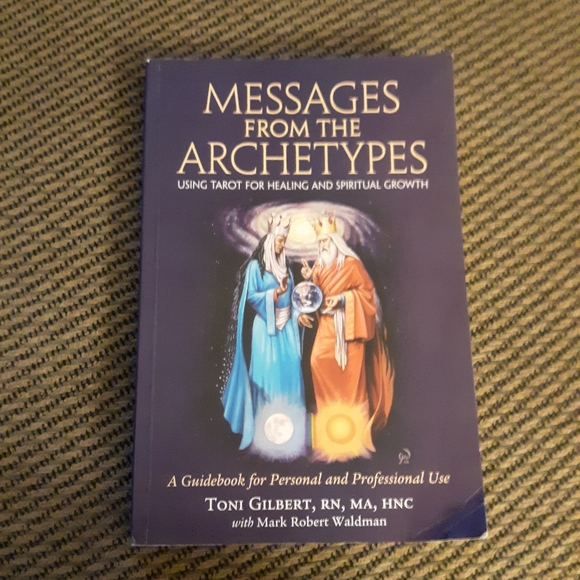 Messages from the Archetypes rare book  tarot cards - Picture 1 of 4